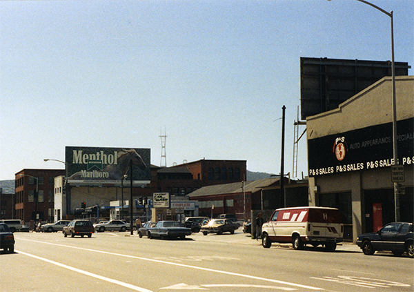 Western terminus of Route 40