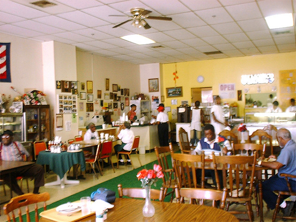 Del Monico's Diner