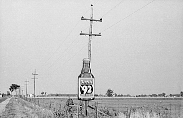 Route 40 in central Ohio, 1938