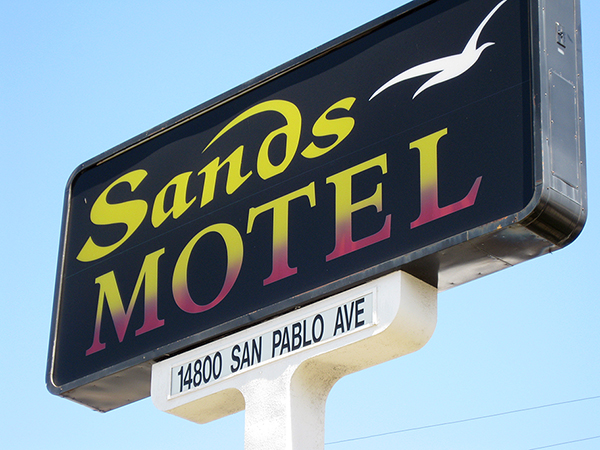 Sands Motel