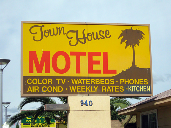 Town House Motel