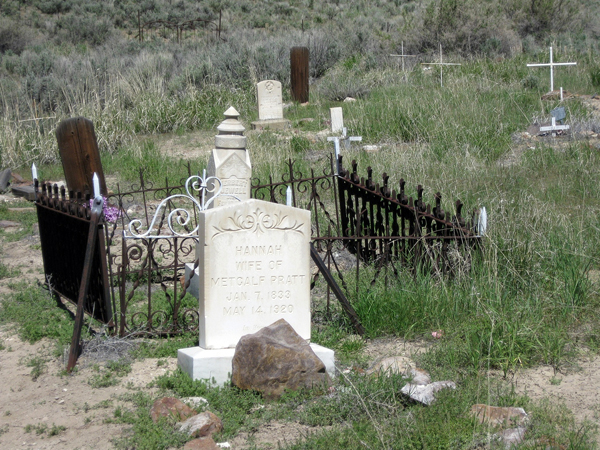 Palisade Cemetery