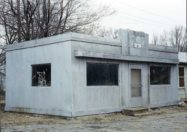 Old Valentine Diner in Salina