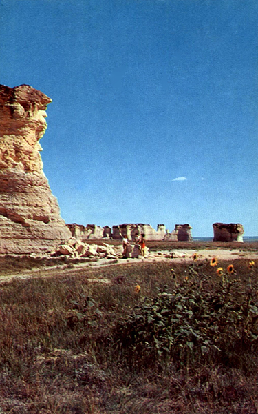 Monument Rocks