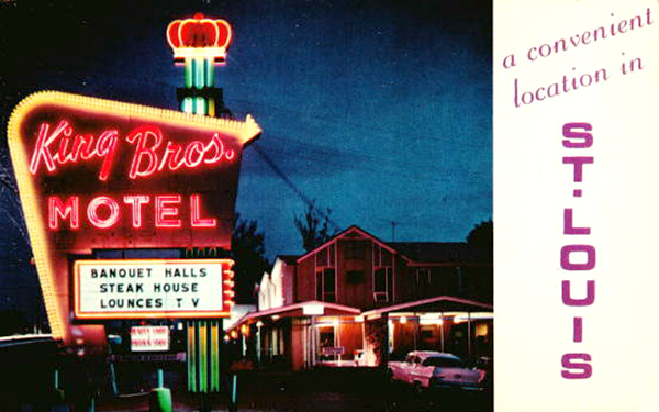 King Brothers Motel at night