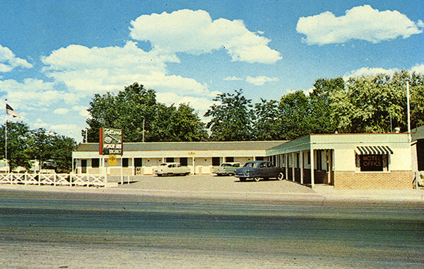 Felton's Motor Inn